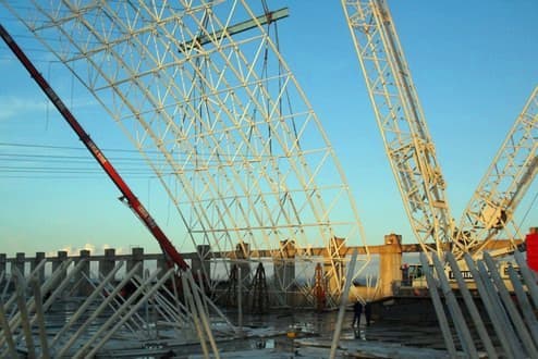 西昌加油站网架安装